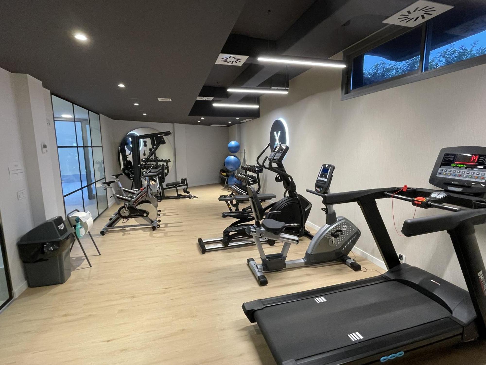 Vivi Homes - Elies House Pool, Gym, Spa & Sea View El Faro Exteriér fotografie