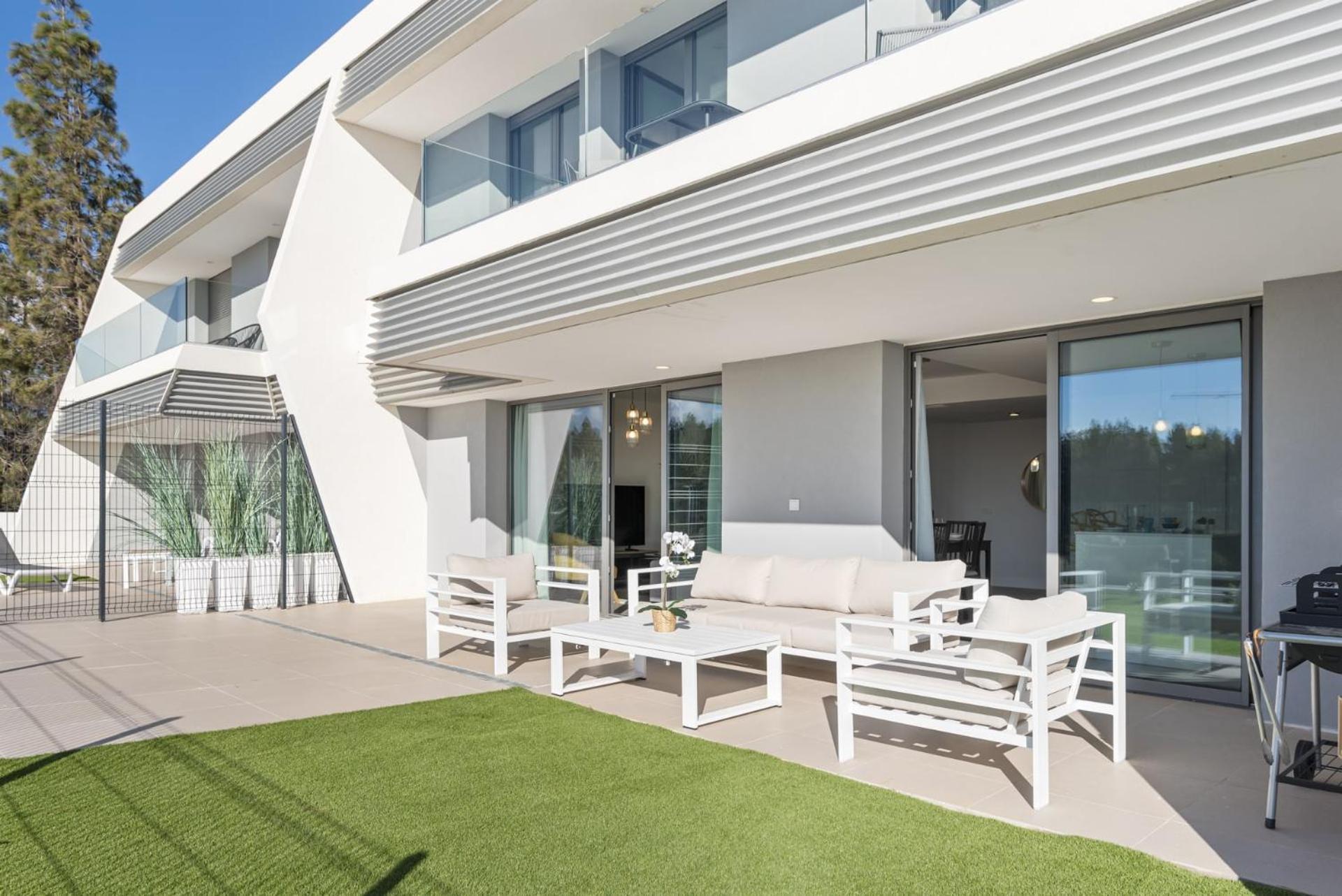 Vivi Homes - Elies House Pool, Gym, Spa & Sea View El Faro Exteriér fotografie