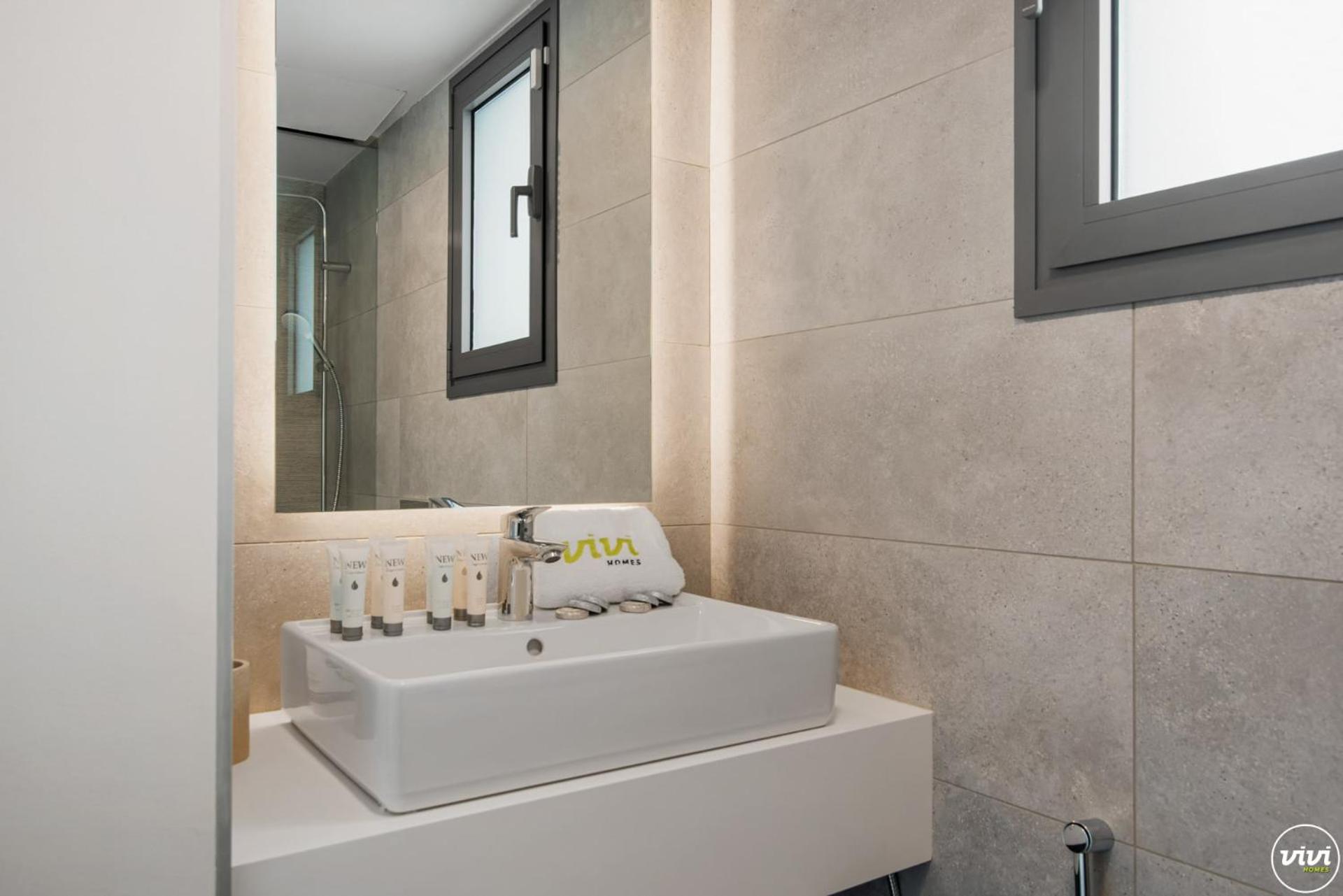 Vivi Homes - Elies House Pool, Gym, Spa & Sea View El Faro Exteriér fotografie